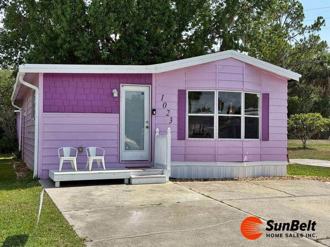 Manufactured home in Eustis, FL 32726