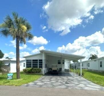 Manufactured home in Sebring, FL 33872
