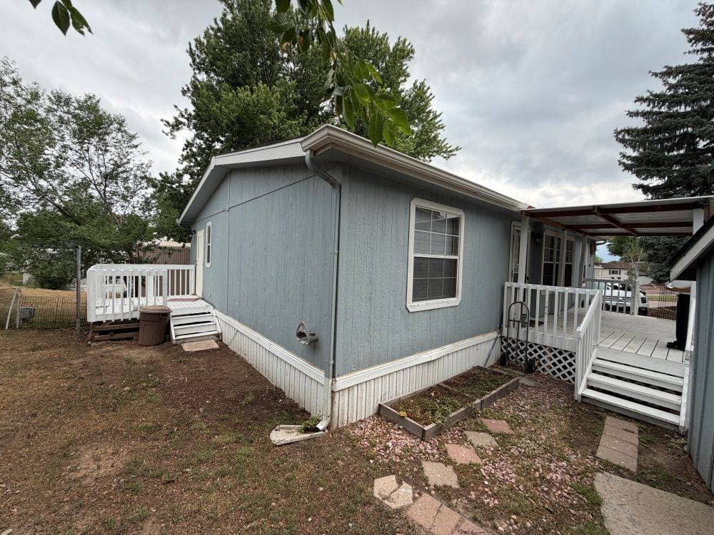 Manufactured home in Colorado Springs, CO 80915