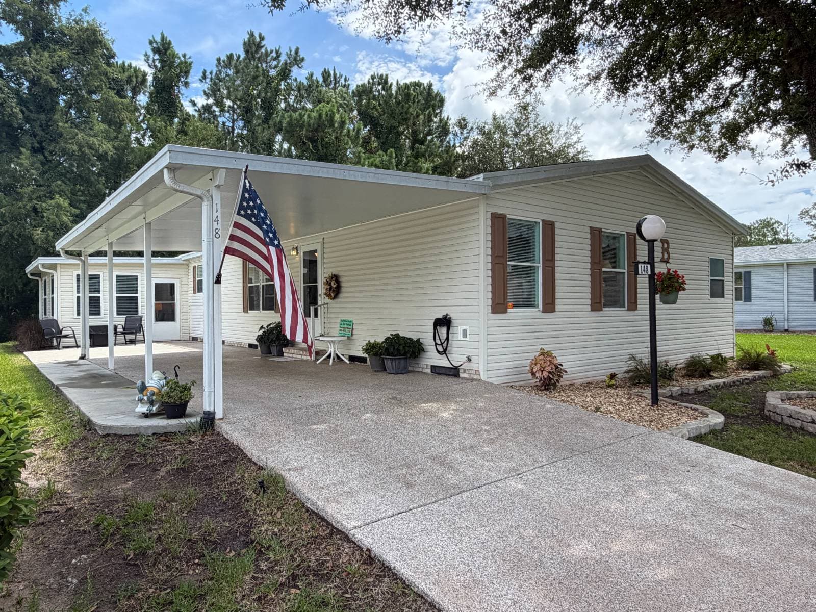 Manufactured home in Ormond Beach, FL 32174