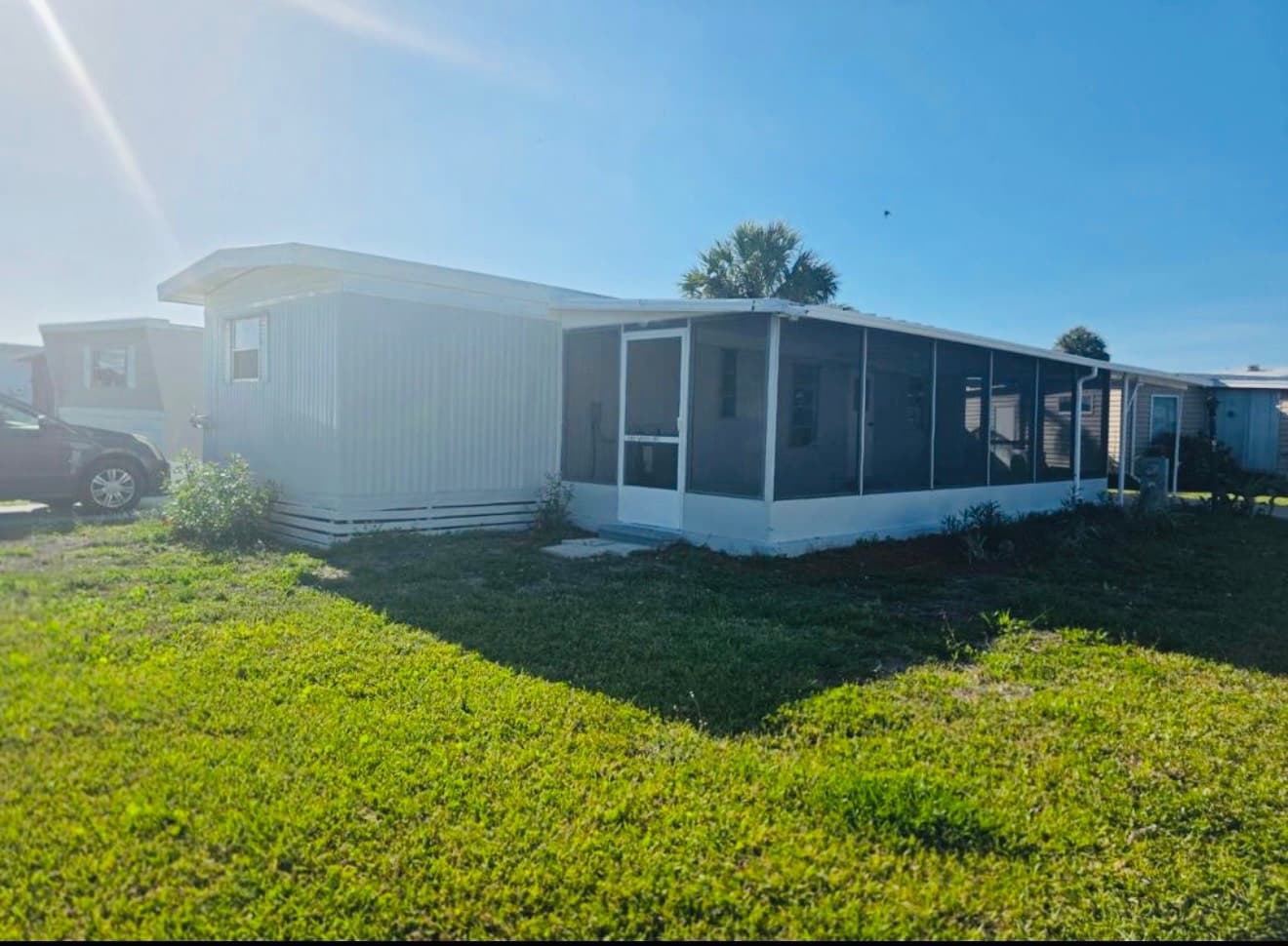 Manufactured home in Ruskin, FL 33570