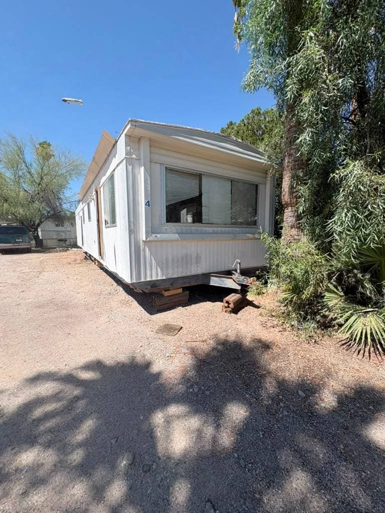Manufactured home in Tuscon, AZ 85705