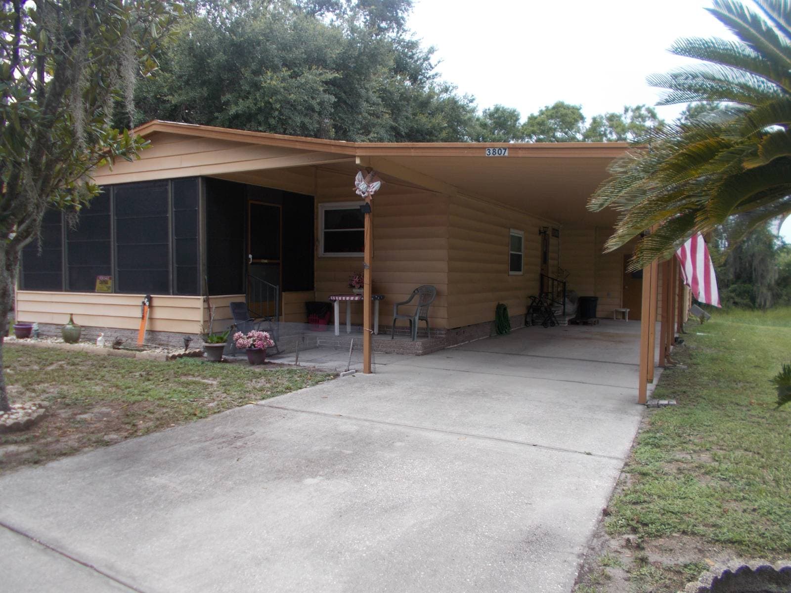 Manufactured home in PLANT CITY, FLA, FL 33565