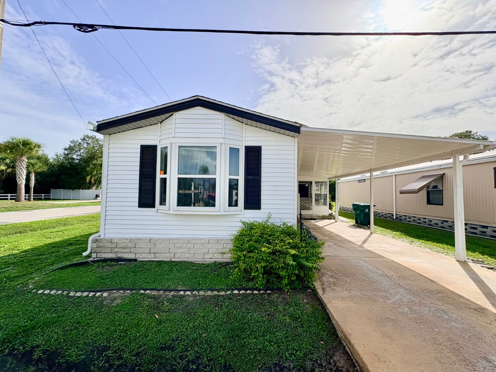 Manufactured home in Punta Gorda, FL 33955
