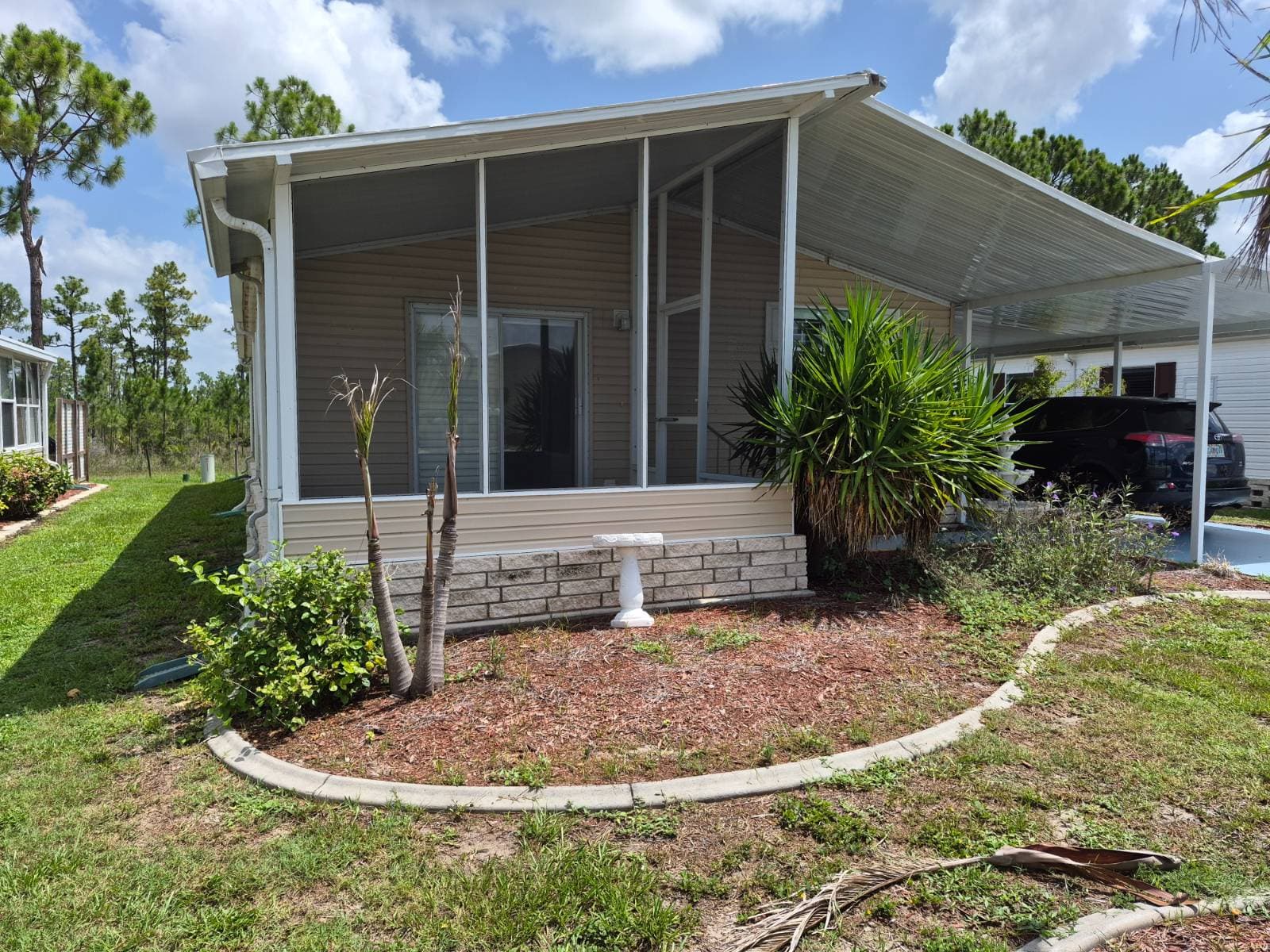 Manufactured home in North Fort Myers, FL 33917