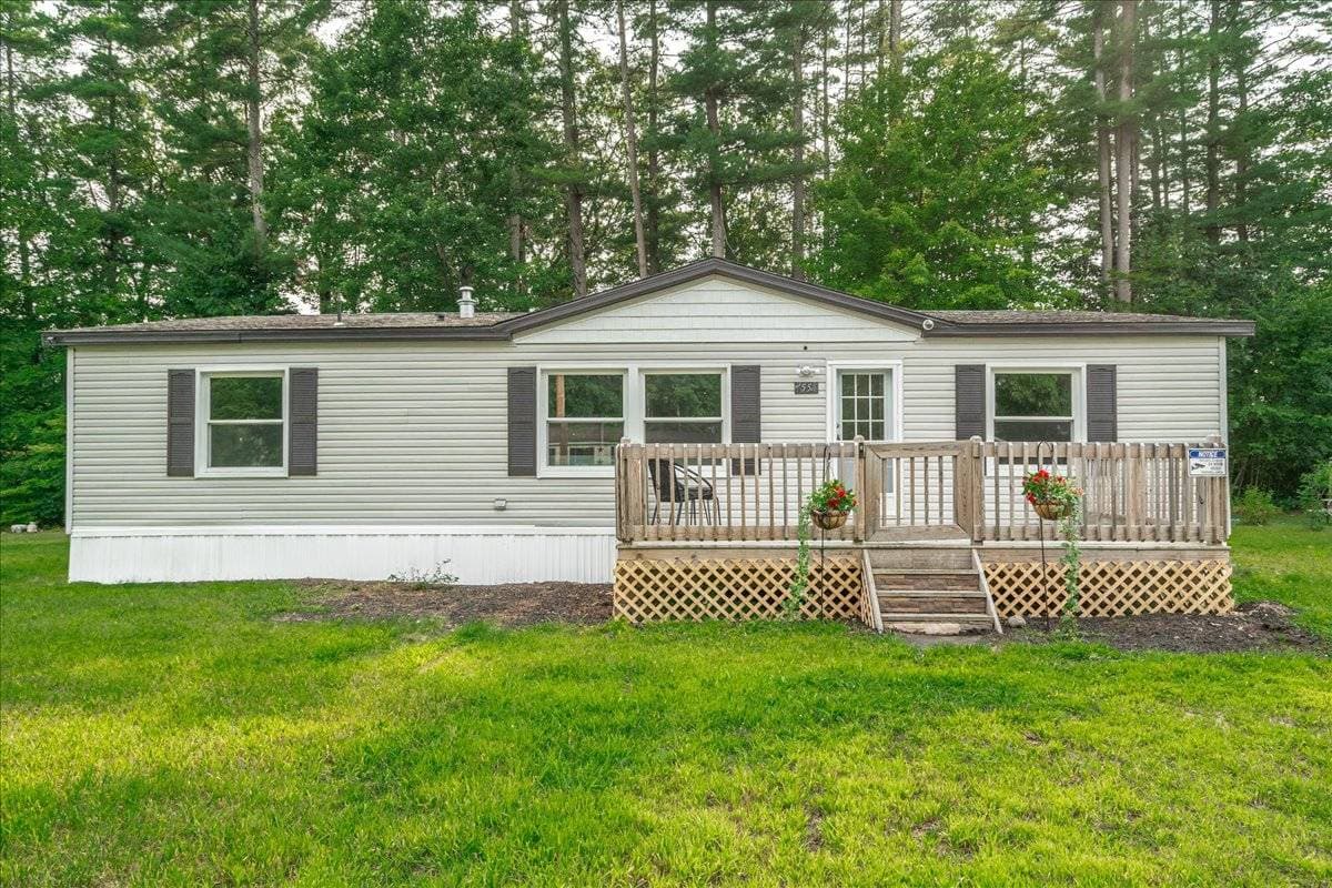 Manufactured home in Ballston Spa, NY 12020