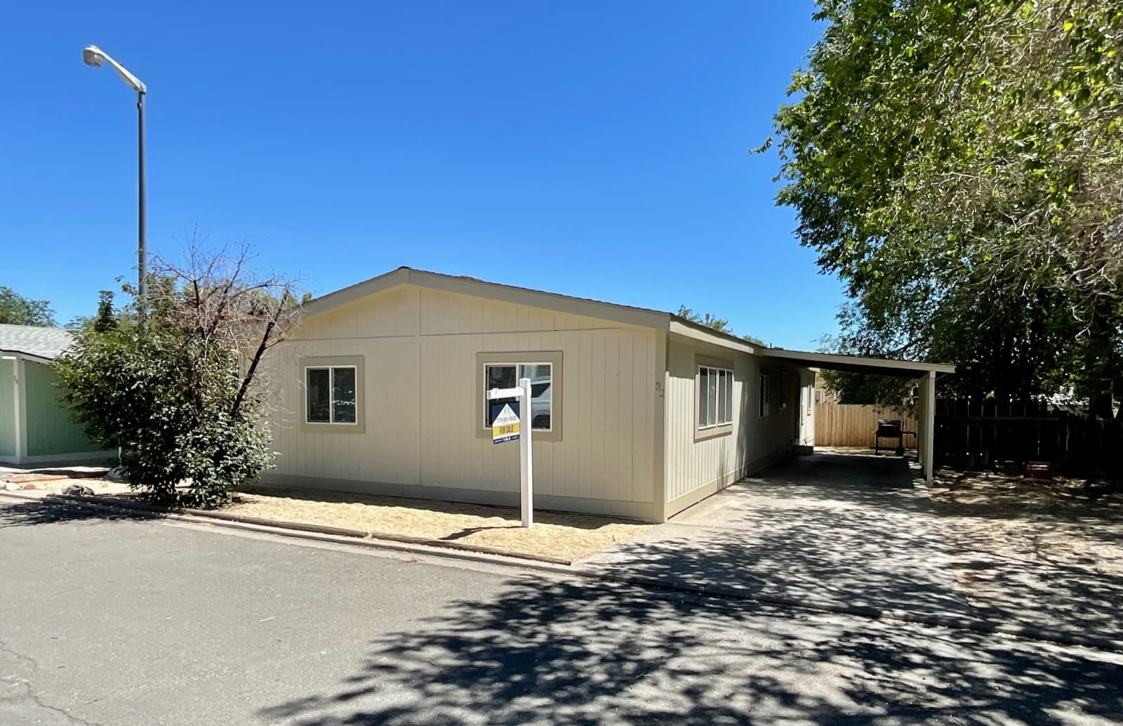 Manufactured home in Reno, NV 89512
