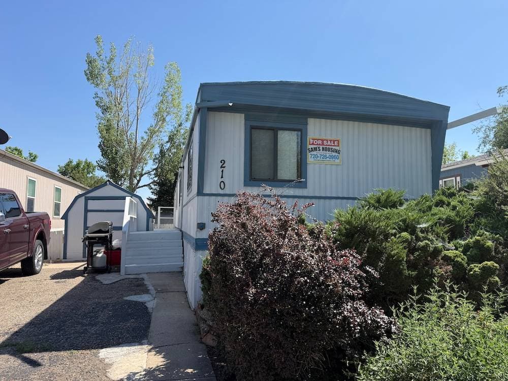 Manufactured home in Boulder, CO 80301