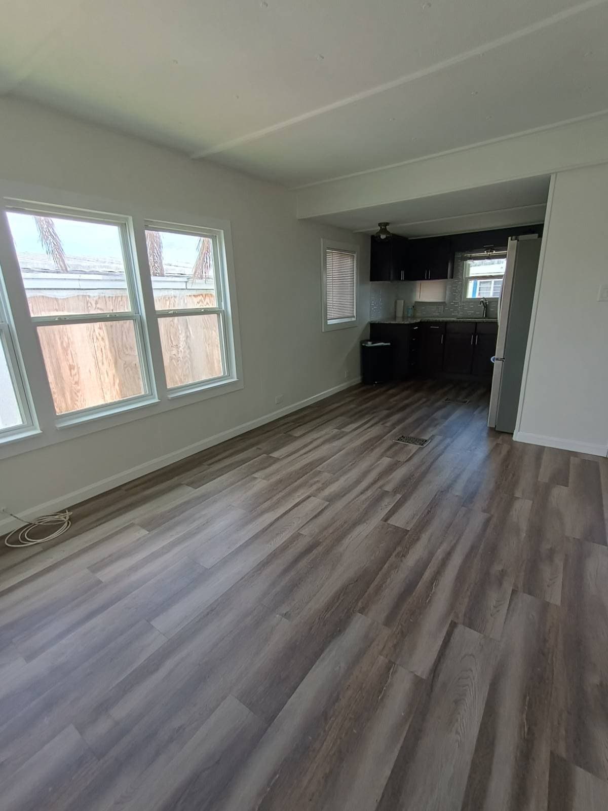 Manufactured home in St Petersburg, FL 33714