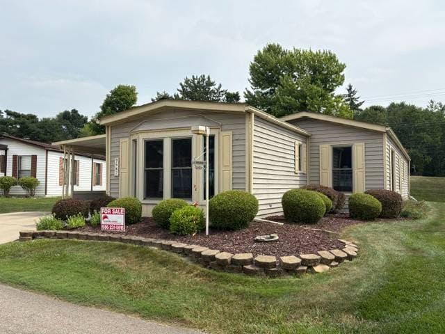 Manufactured home in Rochester Hills, MI 48309