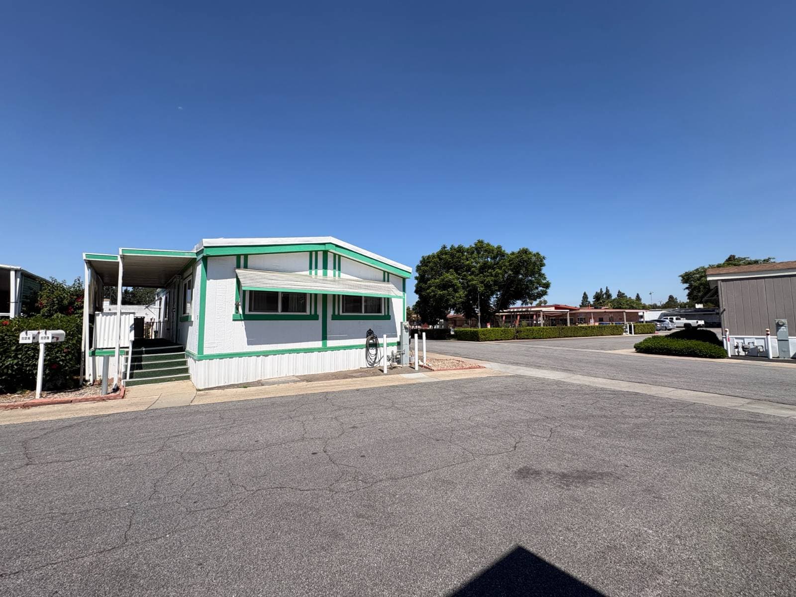 Manufactured home in El Cajon, CA 92021