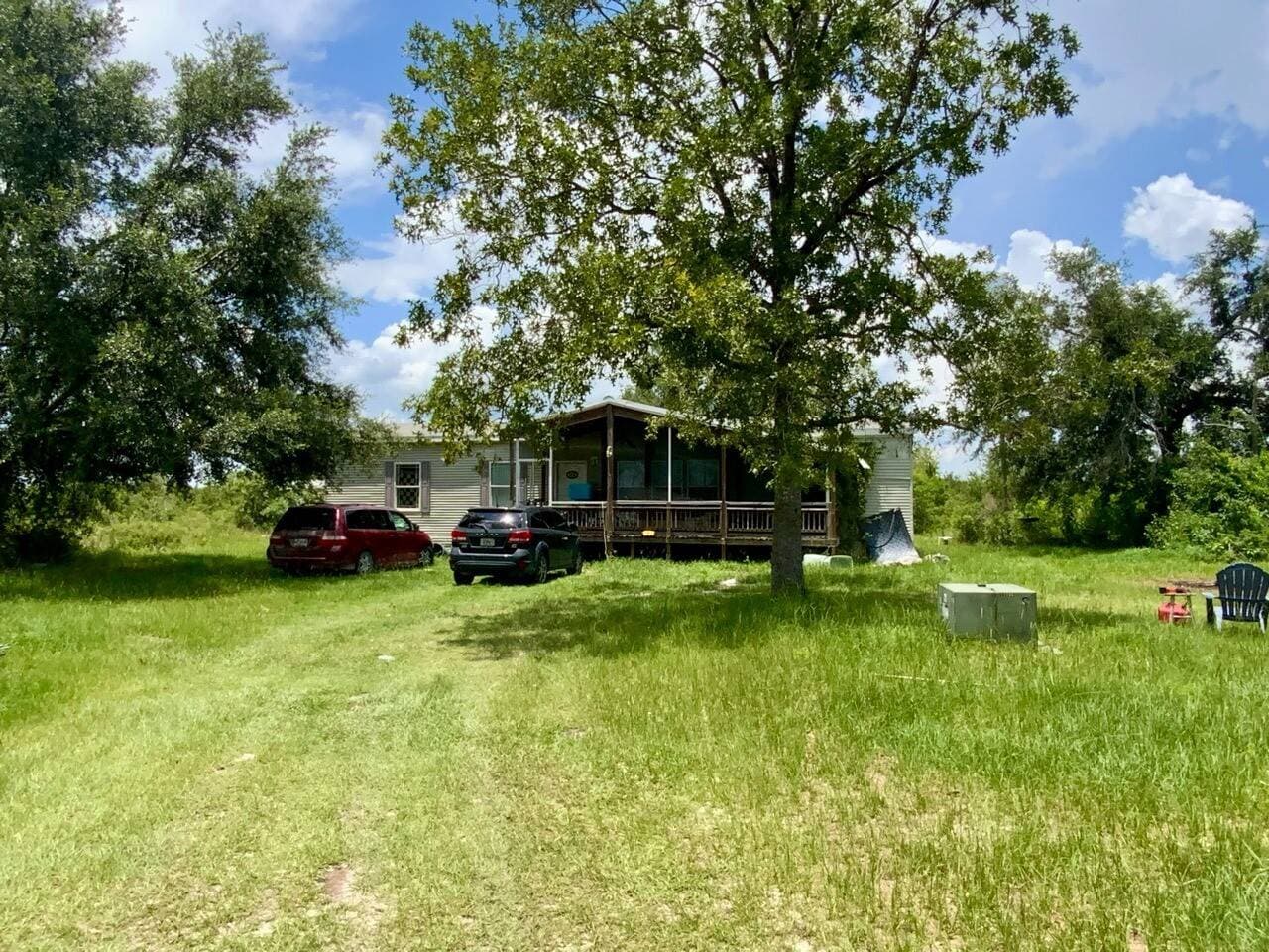 Manufactured home in Lee, FL 32059