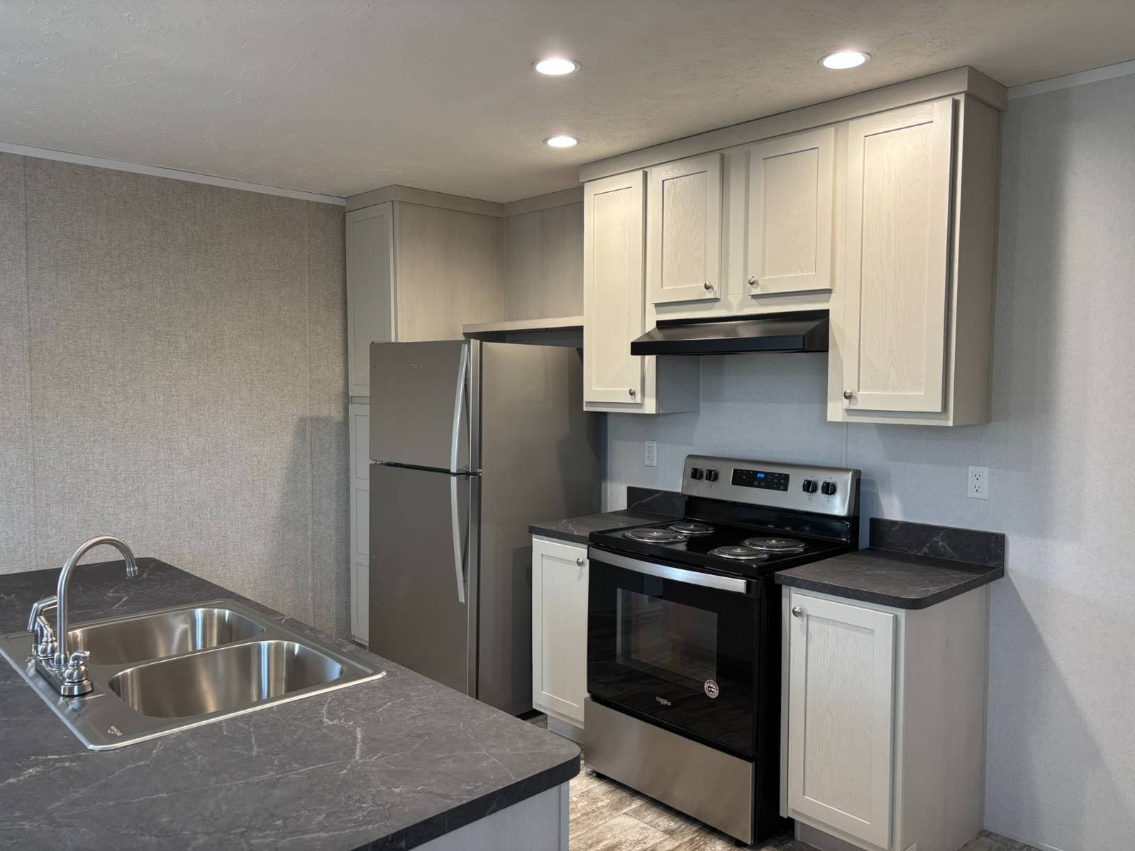 Manufactured home in Bethel, OH 45106