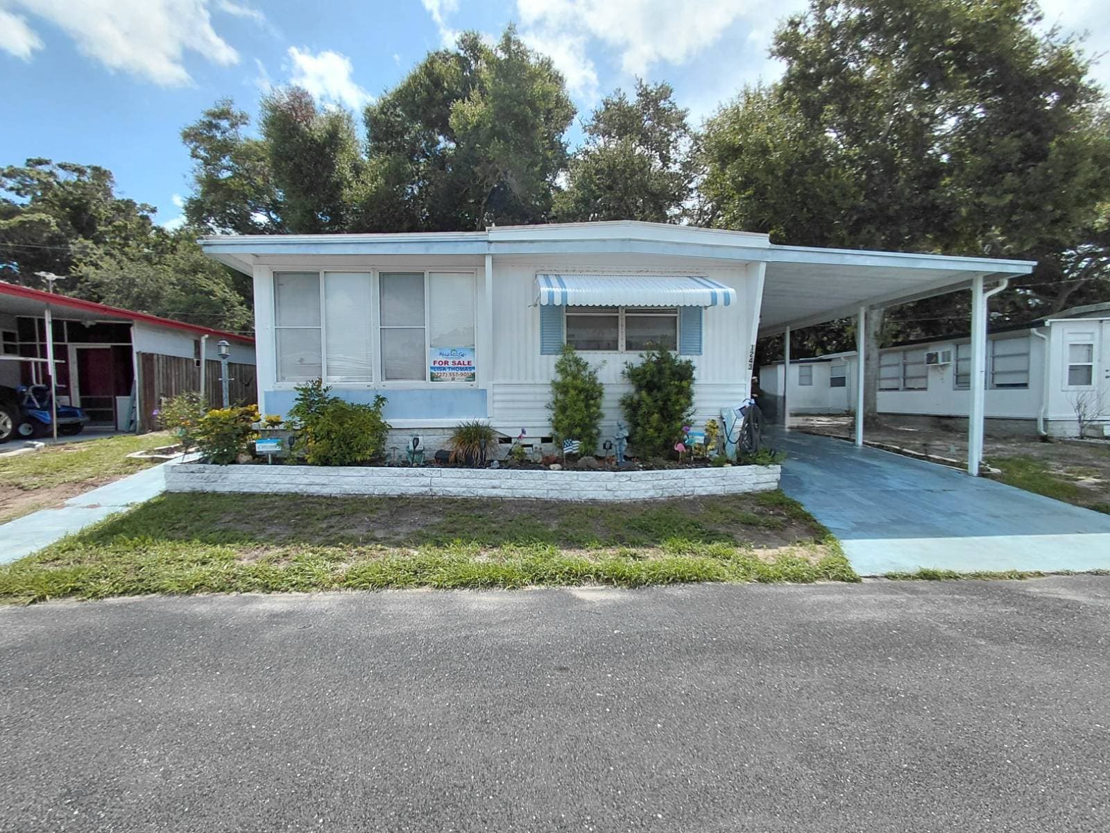 Manufactured home in Clearwater, FL 33764