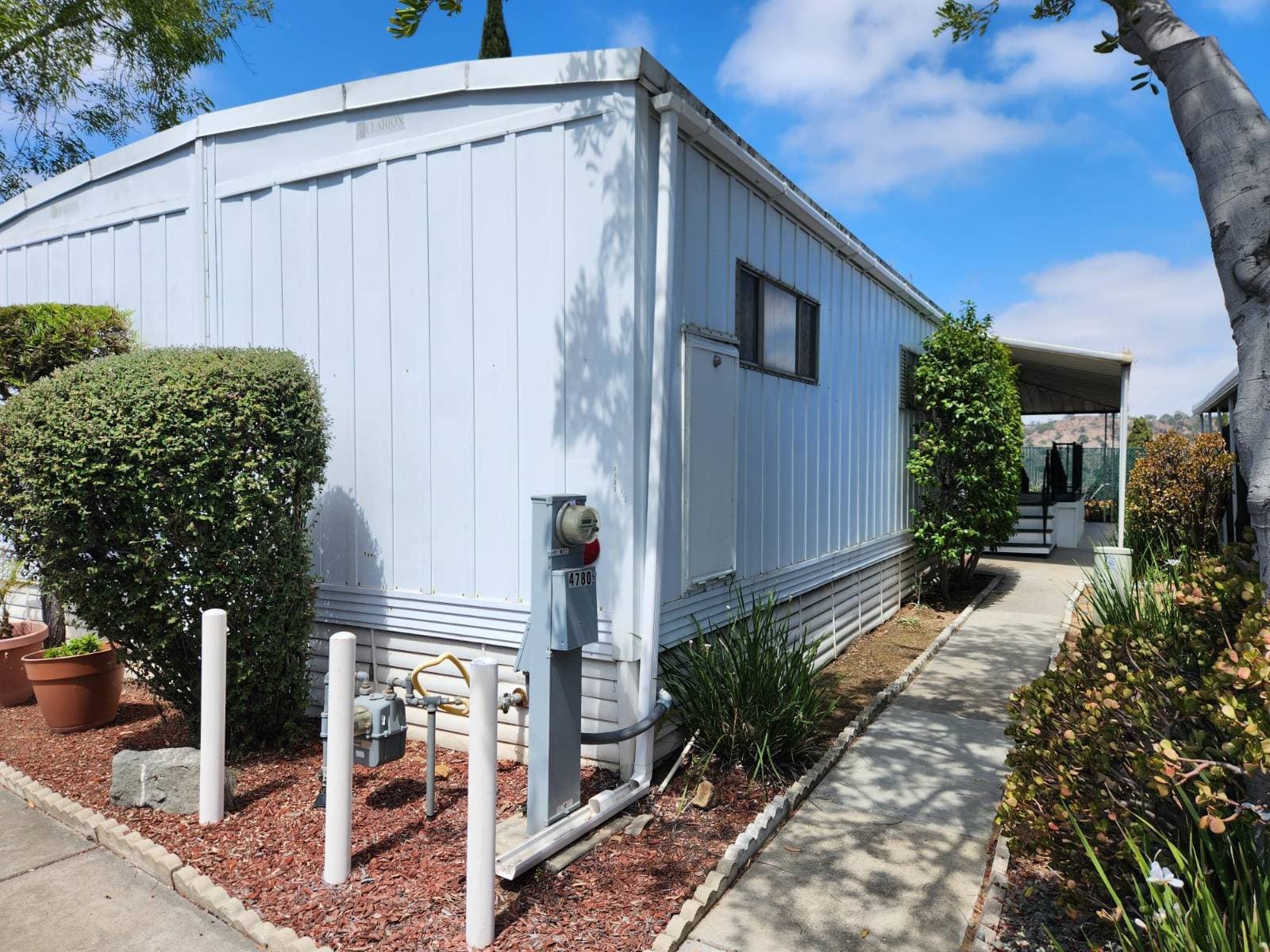 Manufactured home in San Diego, CA 92120
