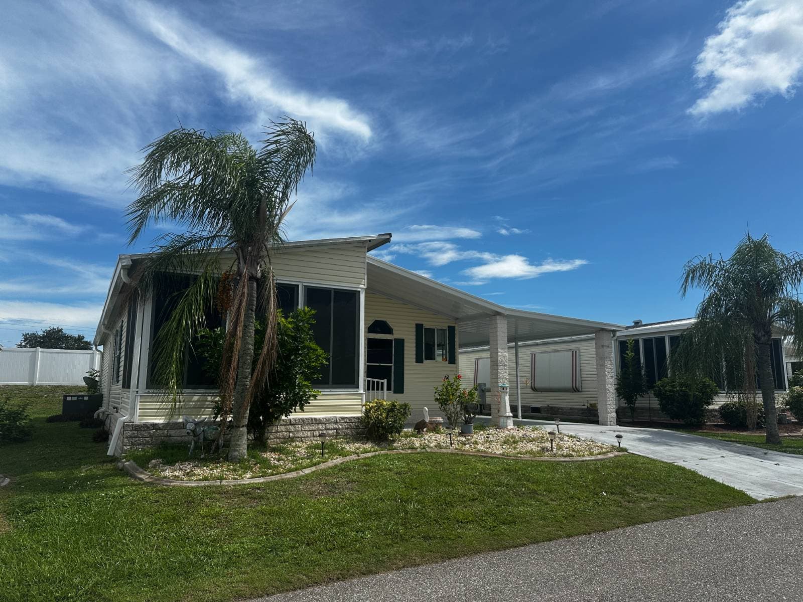 Manufactured home in Punta Gorda, FL 33982