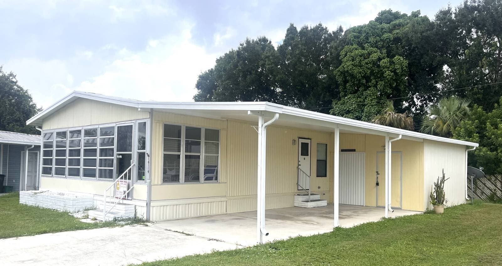 Manufactured home in NORTH FT MYERS, FL 33917