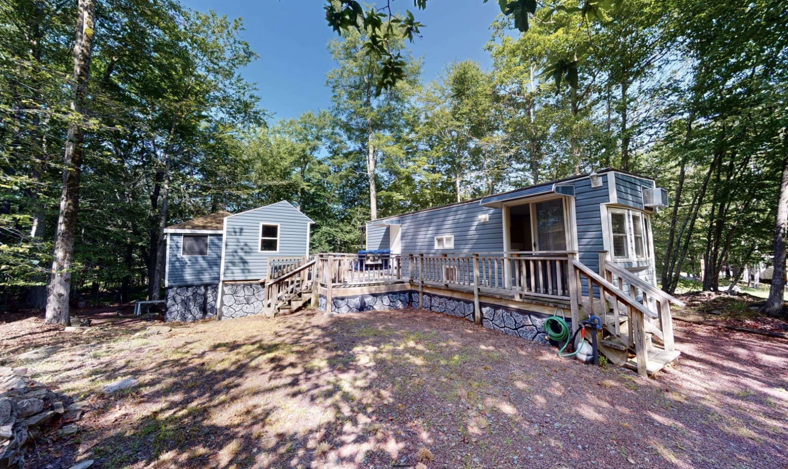 Manufactured home in Gouldsboro, PA 18424