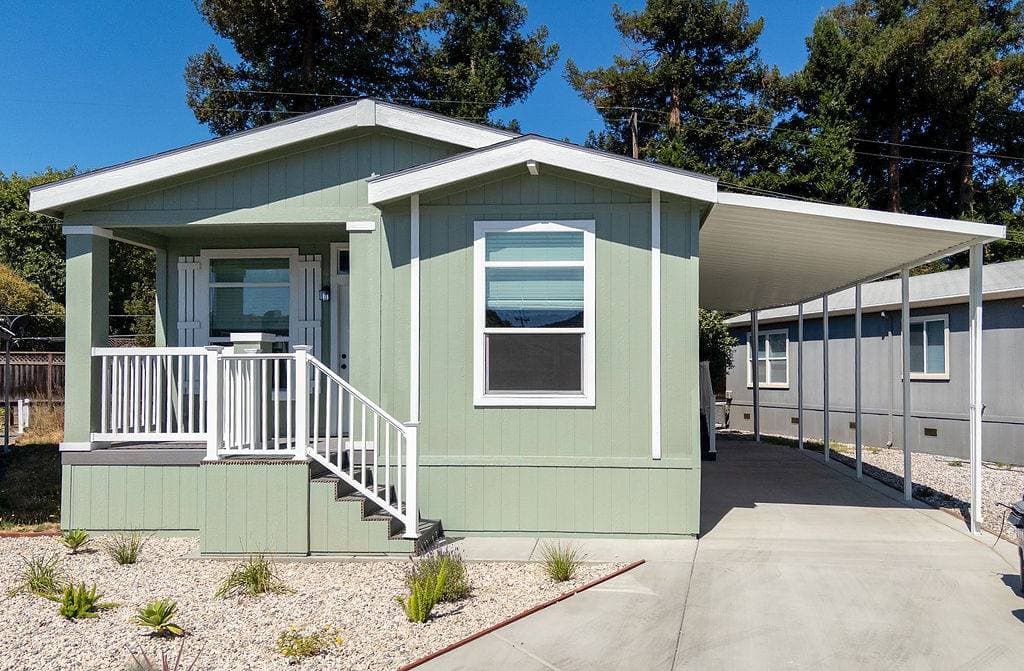 Manufactured home in Napa, CA 94558