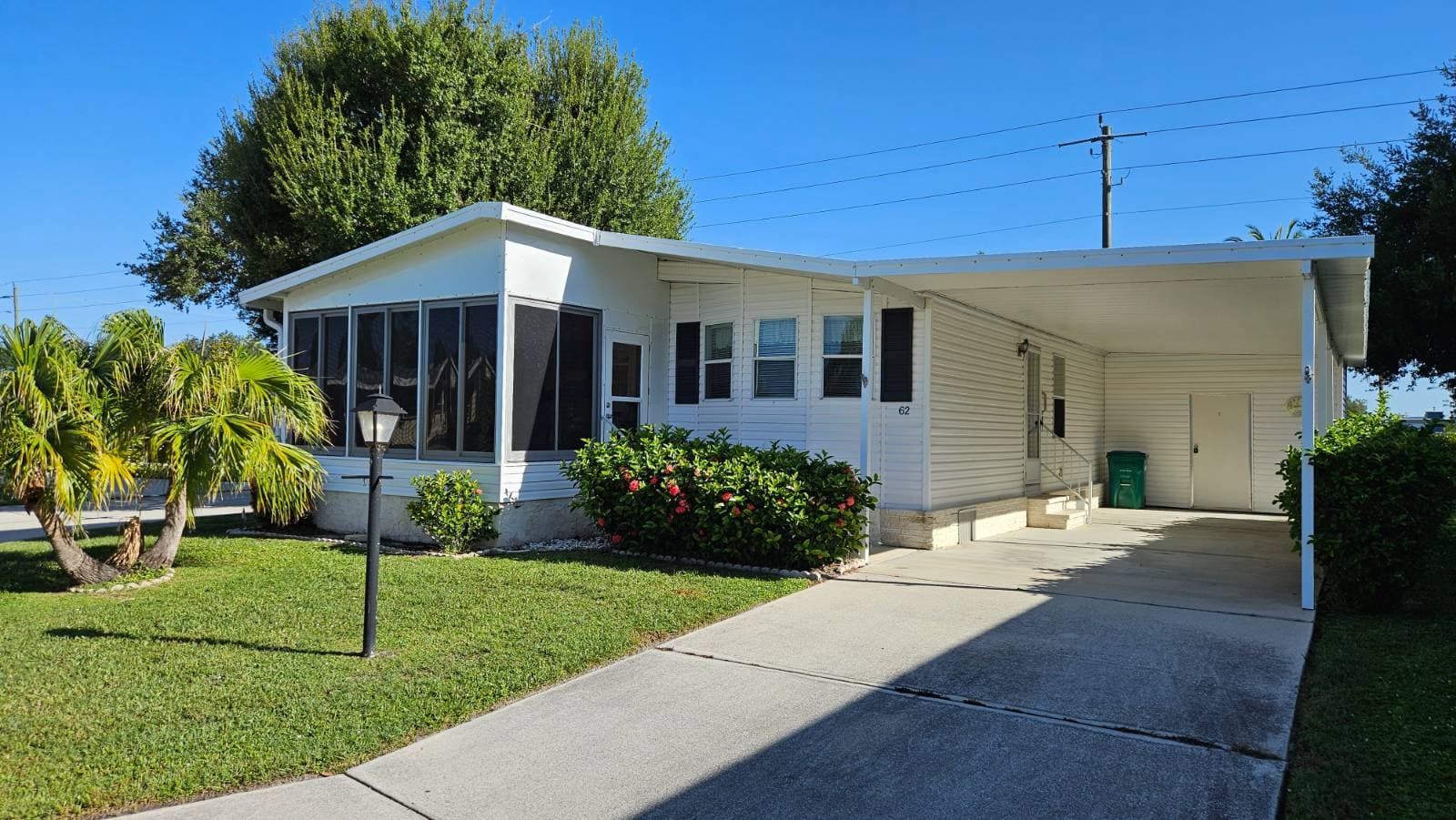 Manufactured home in Punta Gorda, FL 33982