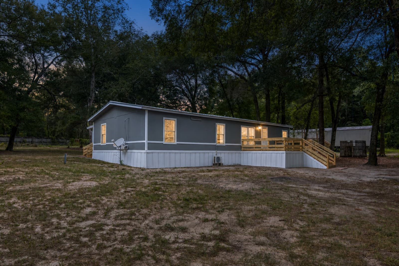 Manufactured home in Keystone Heights, FL 32656