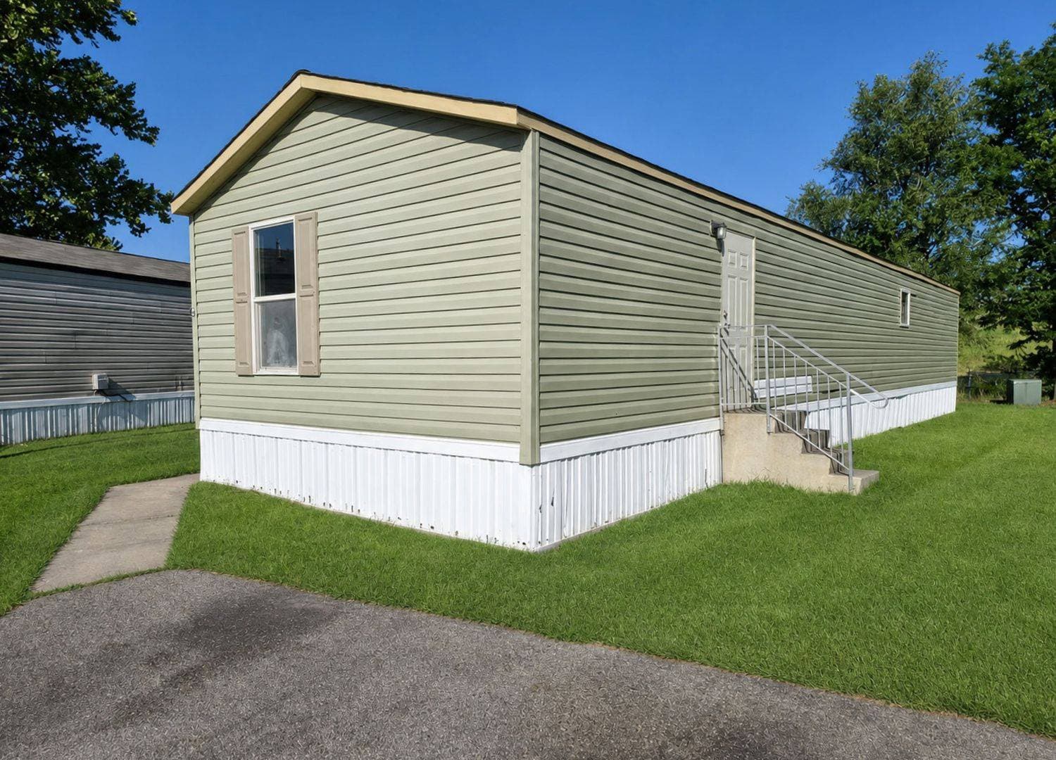 Manufactured home in Wichita, KS 67216