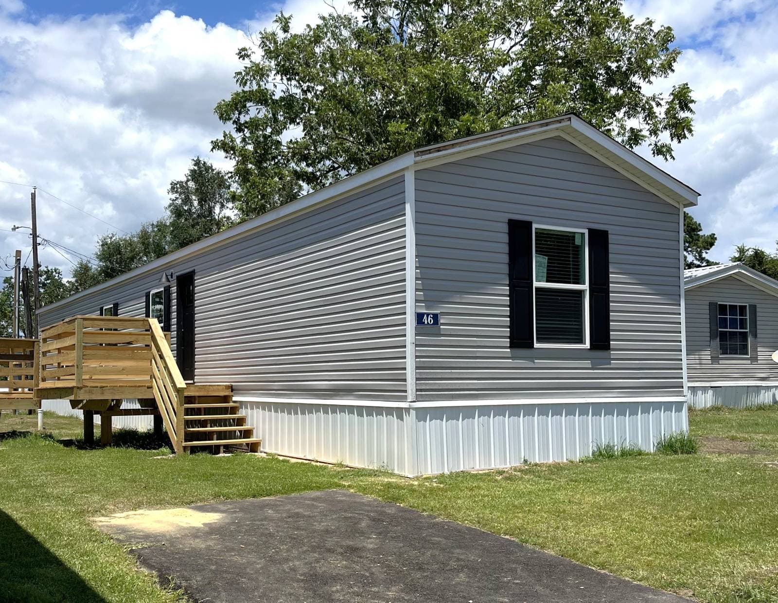 Manufactured home in Gulfport, MS 39503