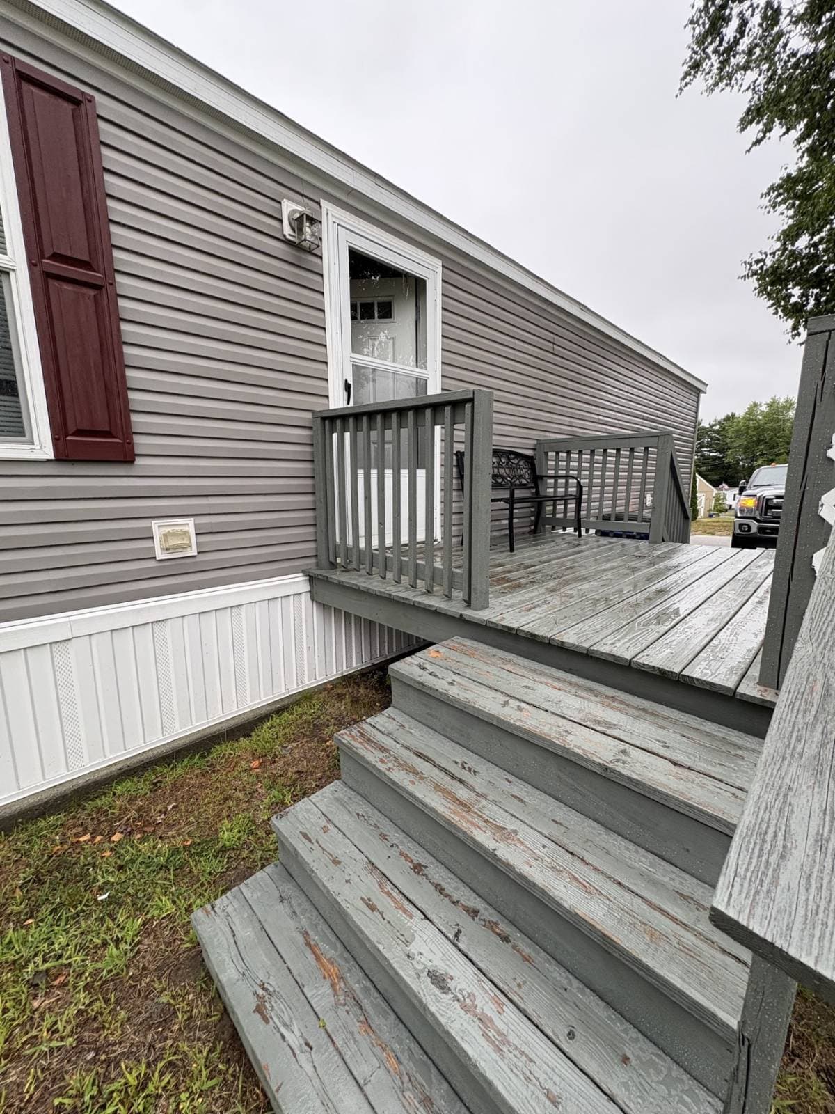 Manufactured home in Westbrook, ME 04092