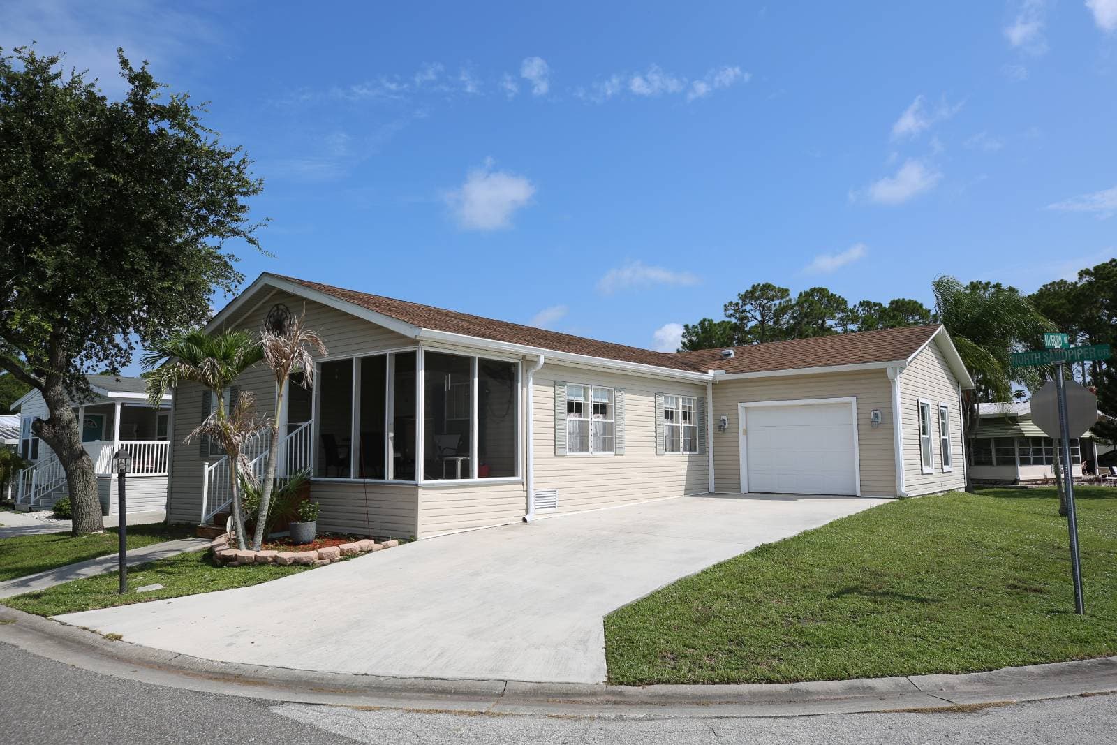 Manufactured home in VERO BEACH, FL 32966