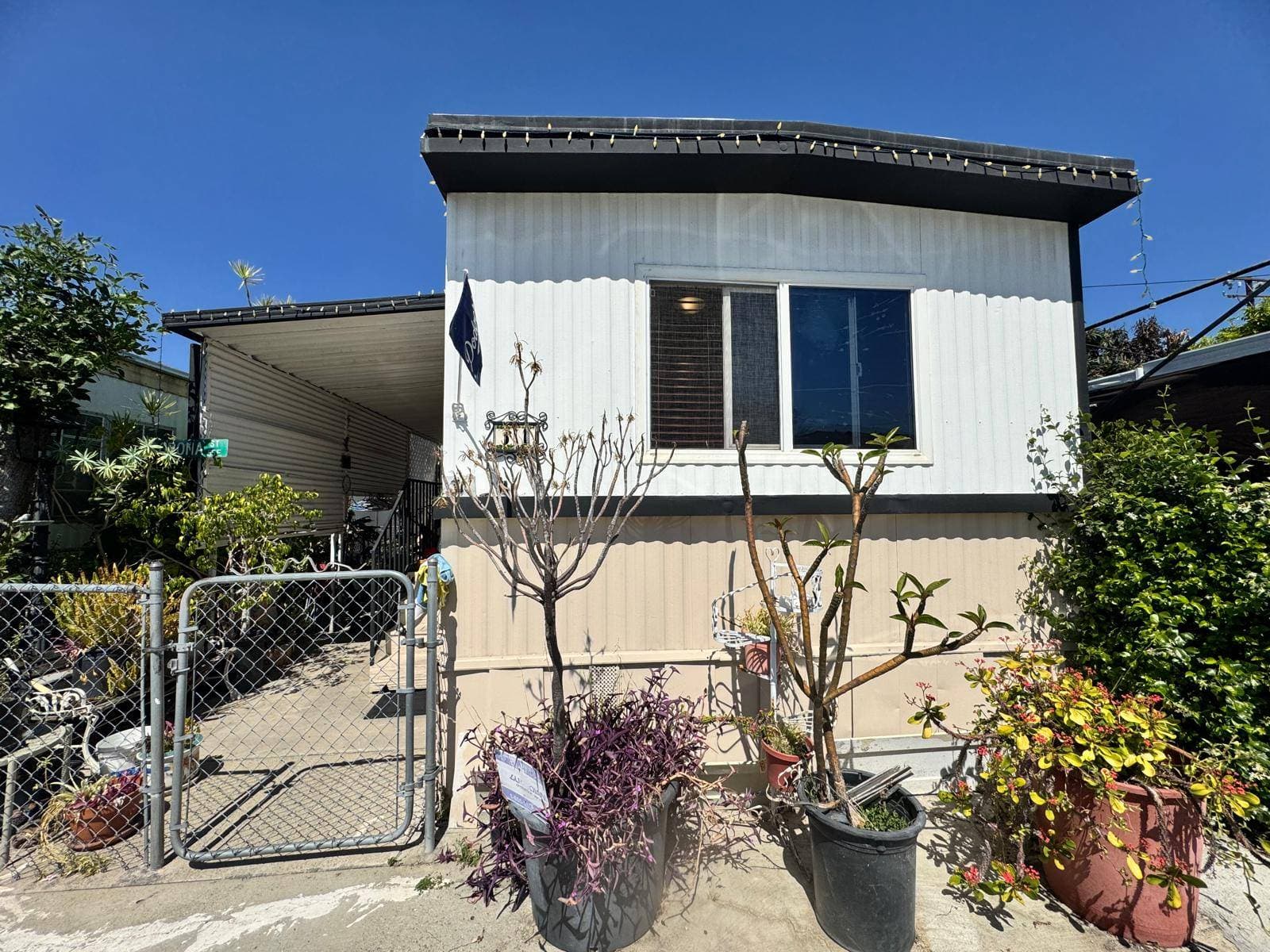 Manufactured home in El Monte, CA 91733