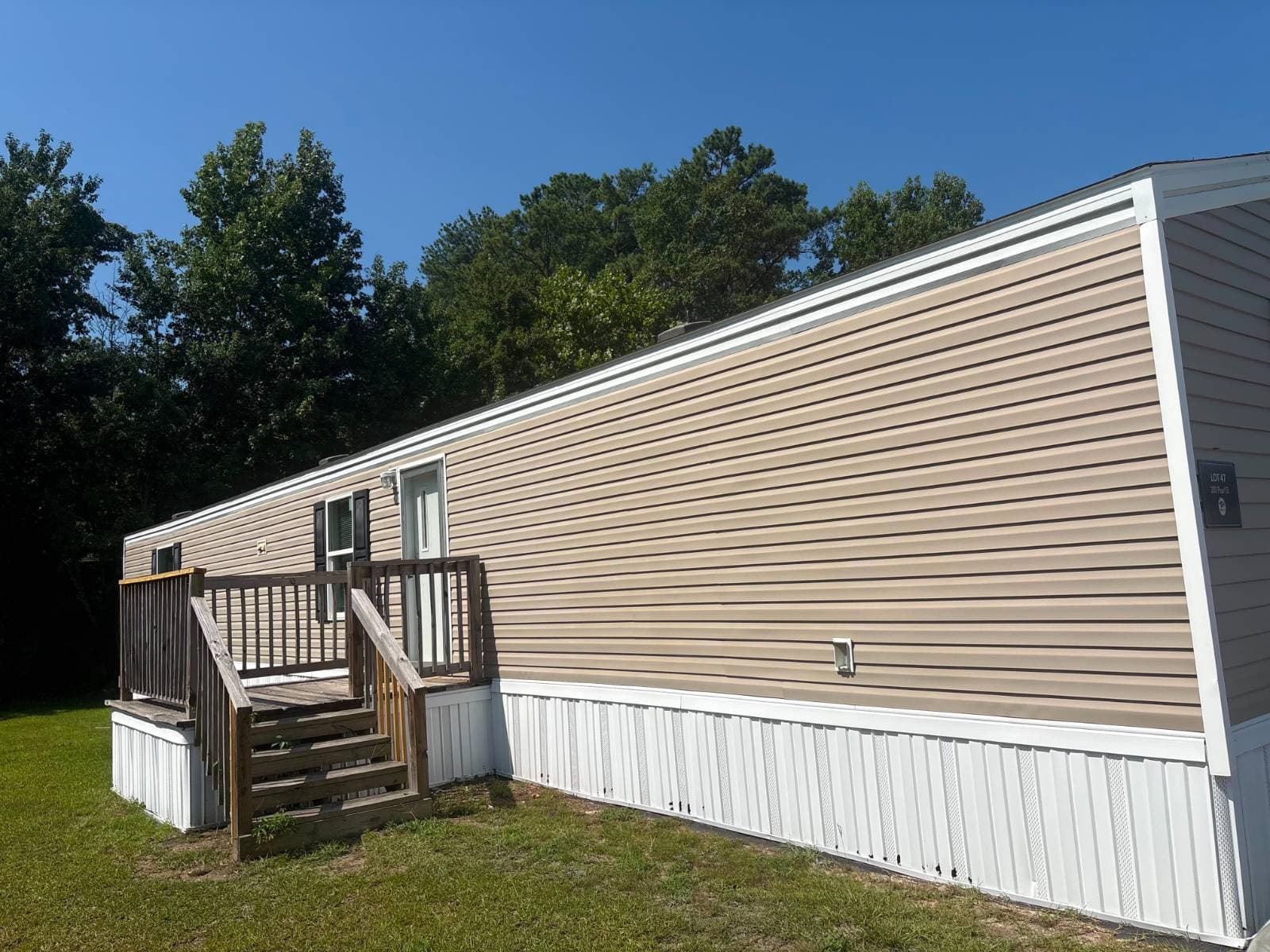 Manufactured home in Lumberton, NC 28358