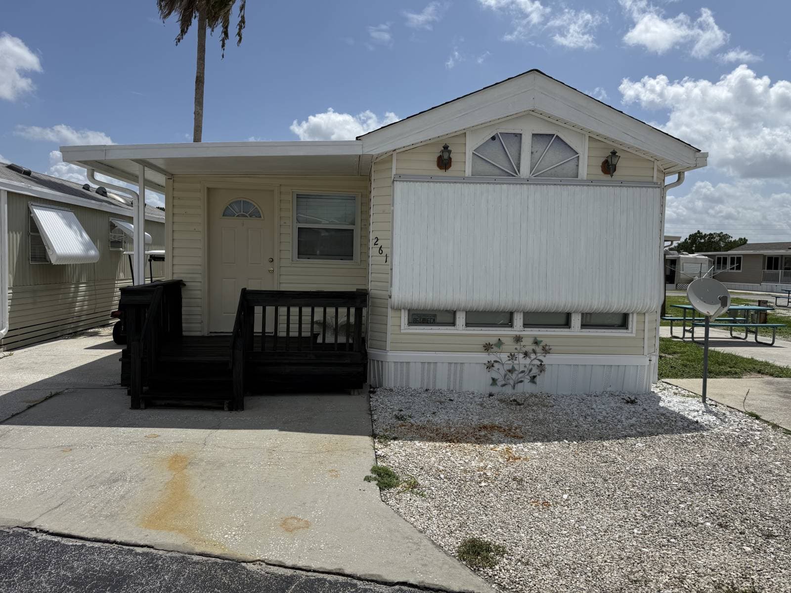 Manufactured home in Hudson, FL 34667