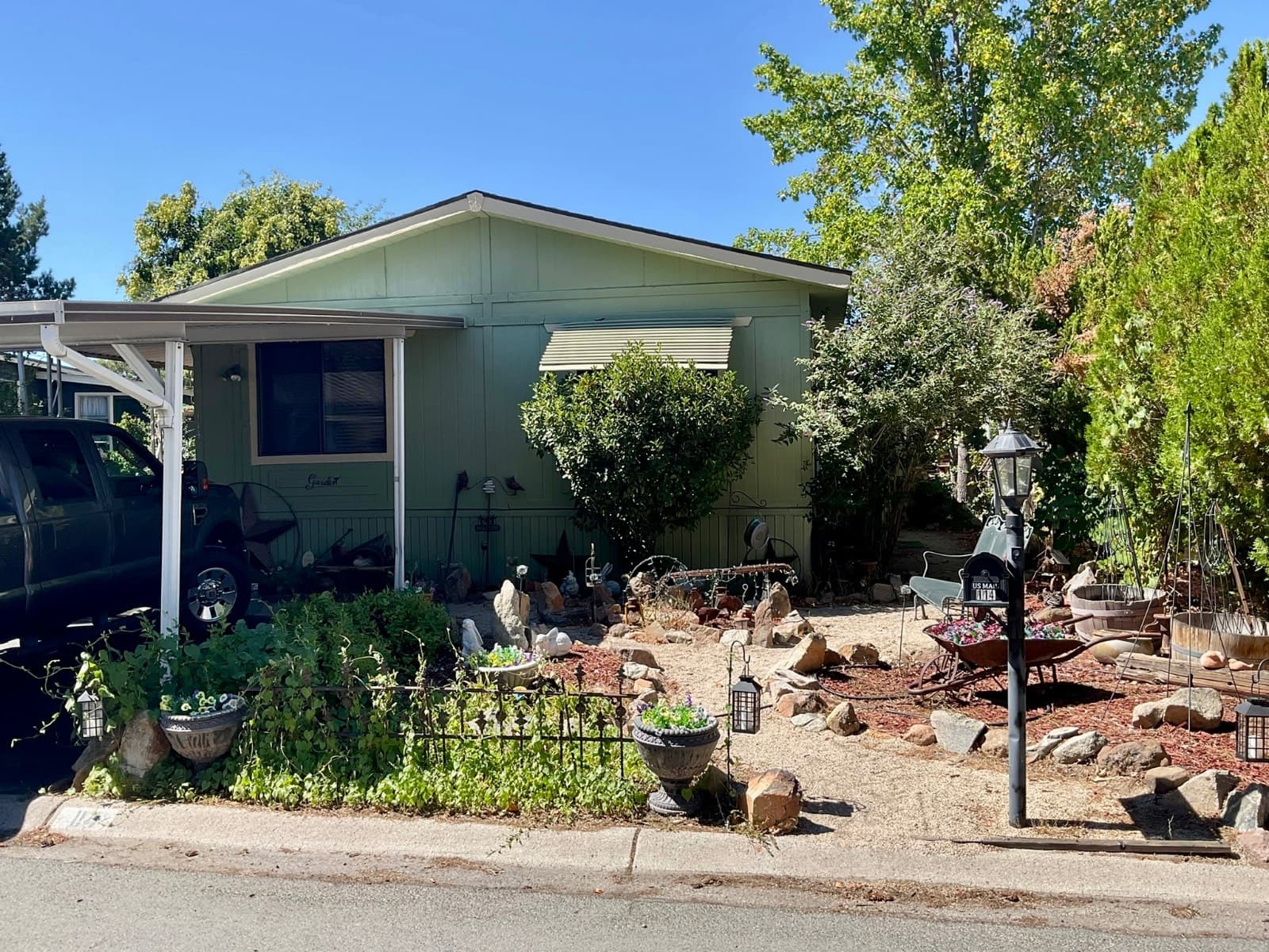 Manufactured home in Reno, NV 89502