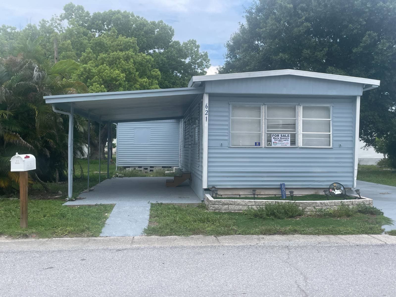 Manufactured home in Clearwater, FL 33764