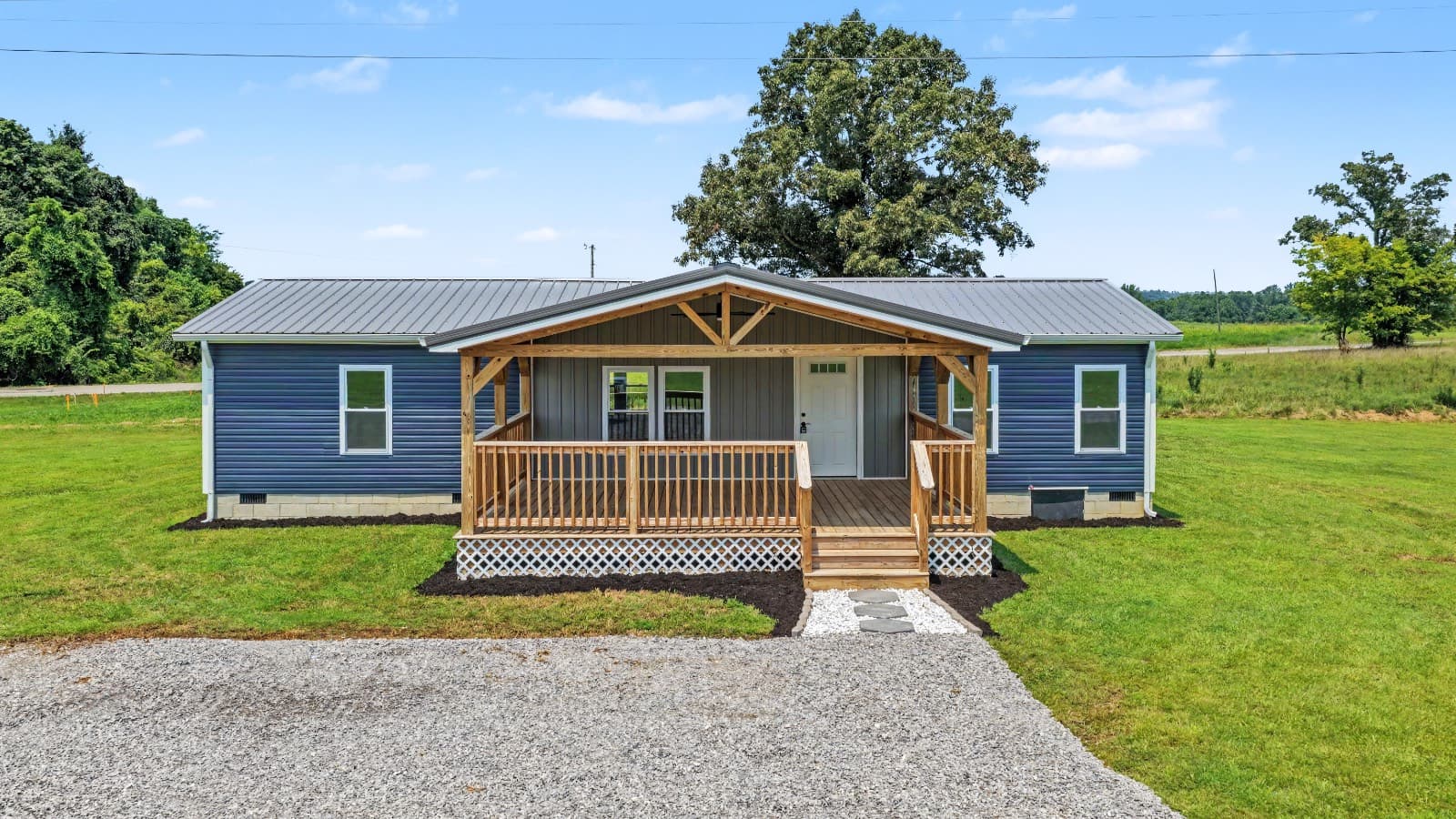 Manufactured home in Hopkinsville, KY 42240