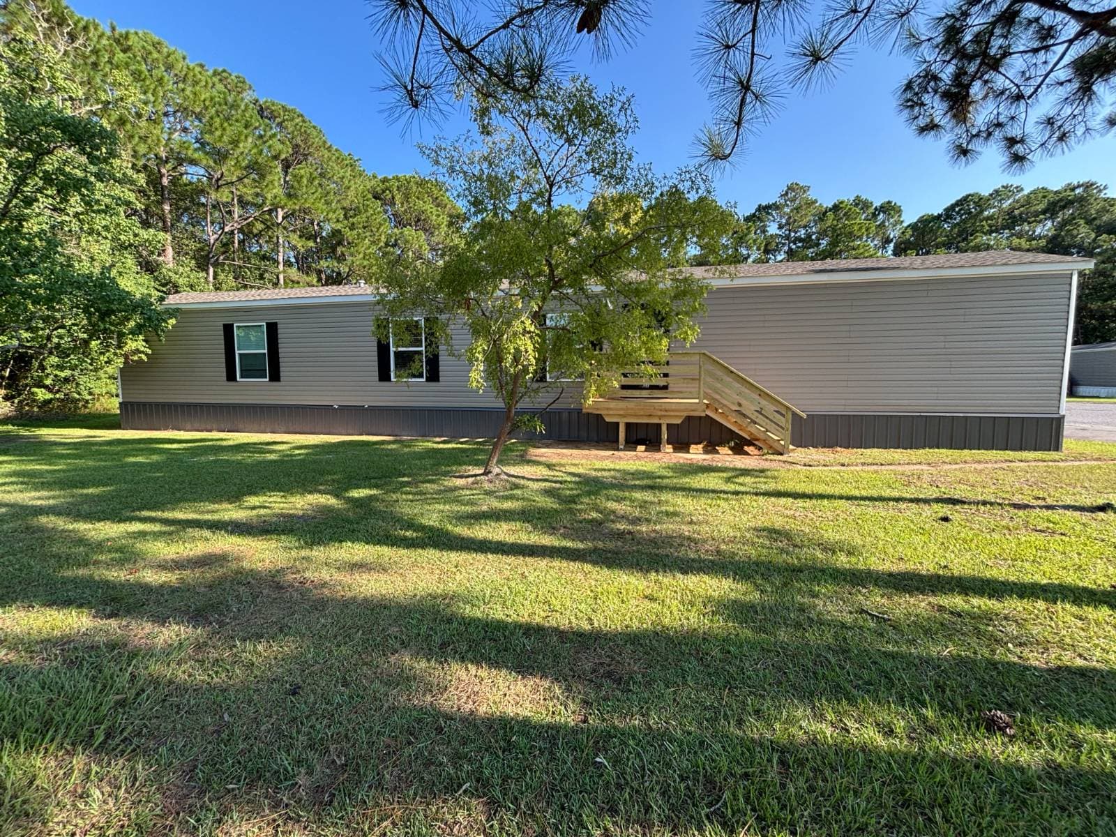 Manufactured home in Gautier, MS 39553