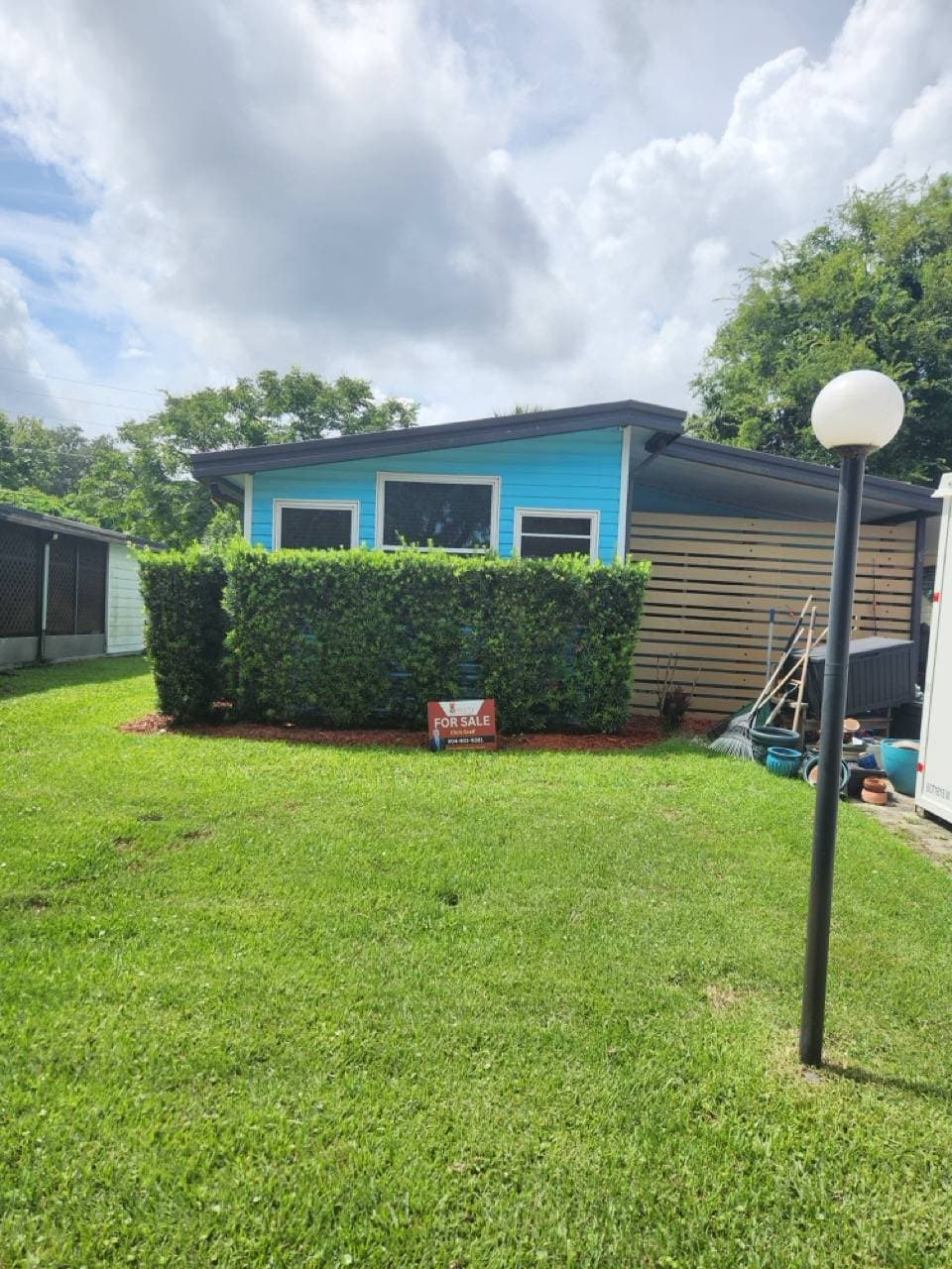 Manufactured home in Ormond Beach, FL 32174