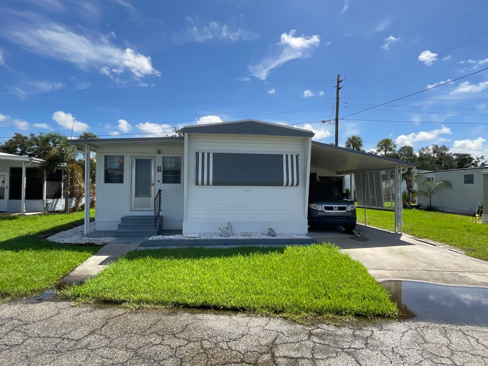 Manufactured home in Ellenton, FL 34222