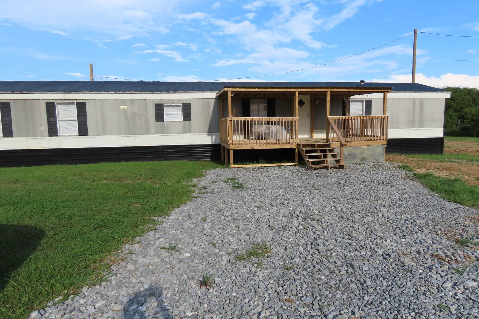 Manufactured home in Hillsboro, KY 41049