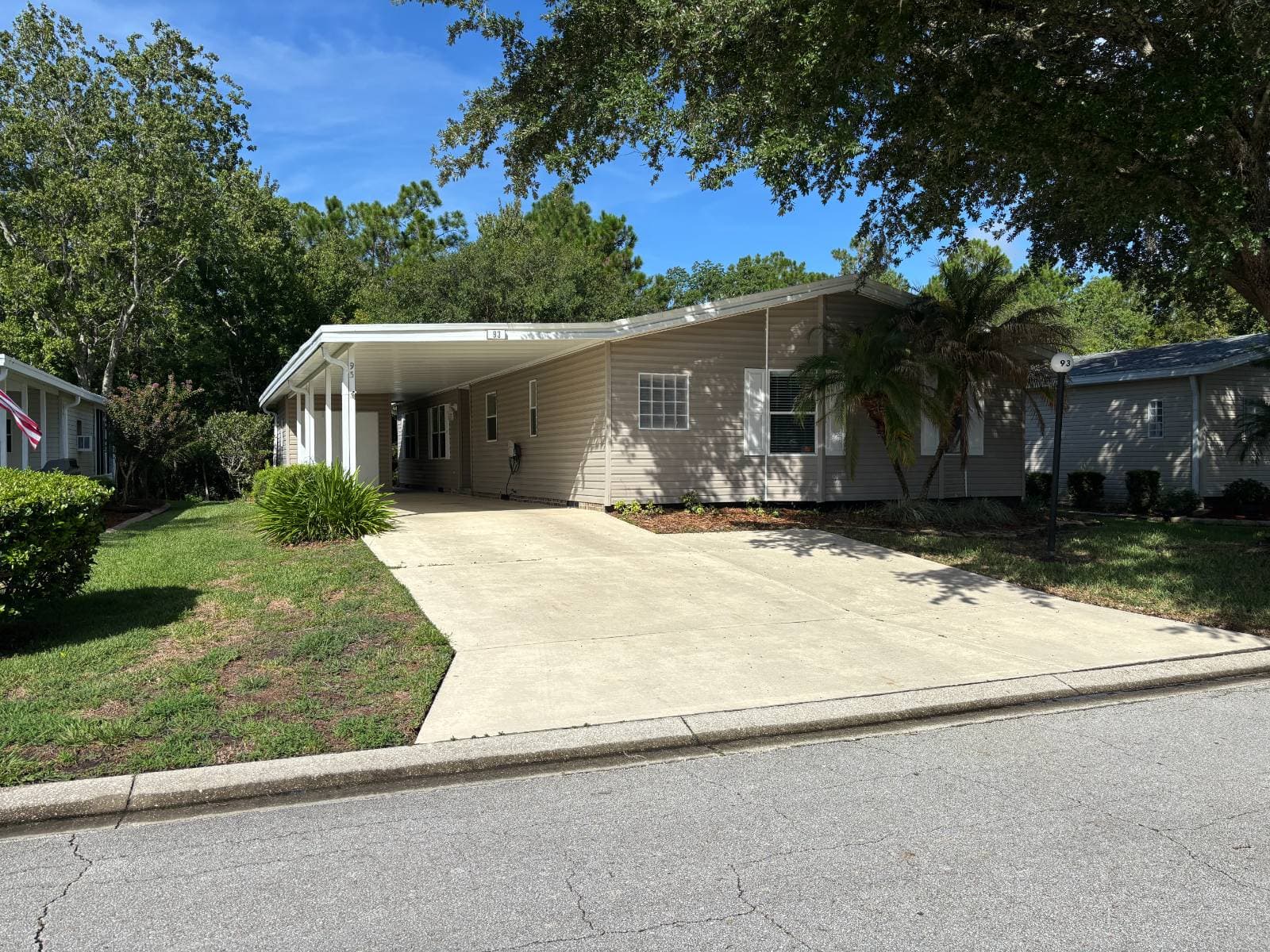 Manufactured home in Ormond Beach, FL 32174