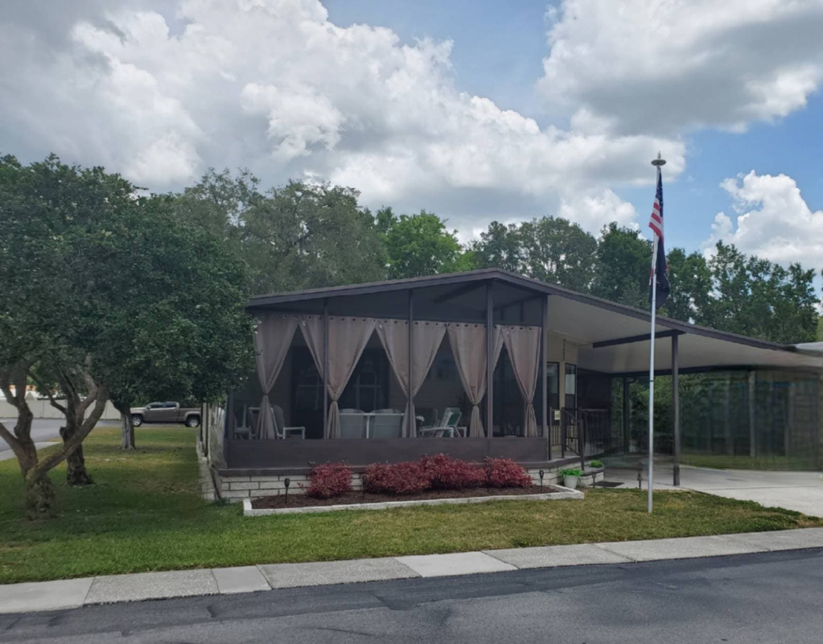 Manufactured home in New Port Richey, FL 34654