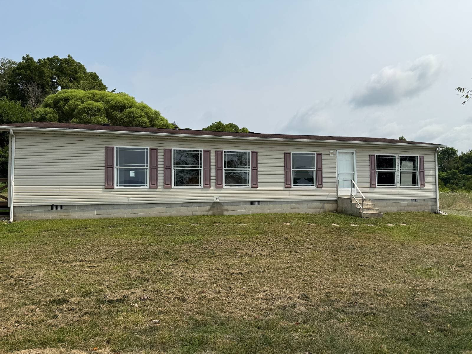 Manufactured home in Laurel, IN 47024