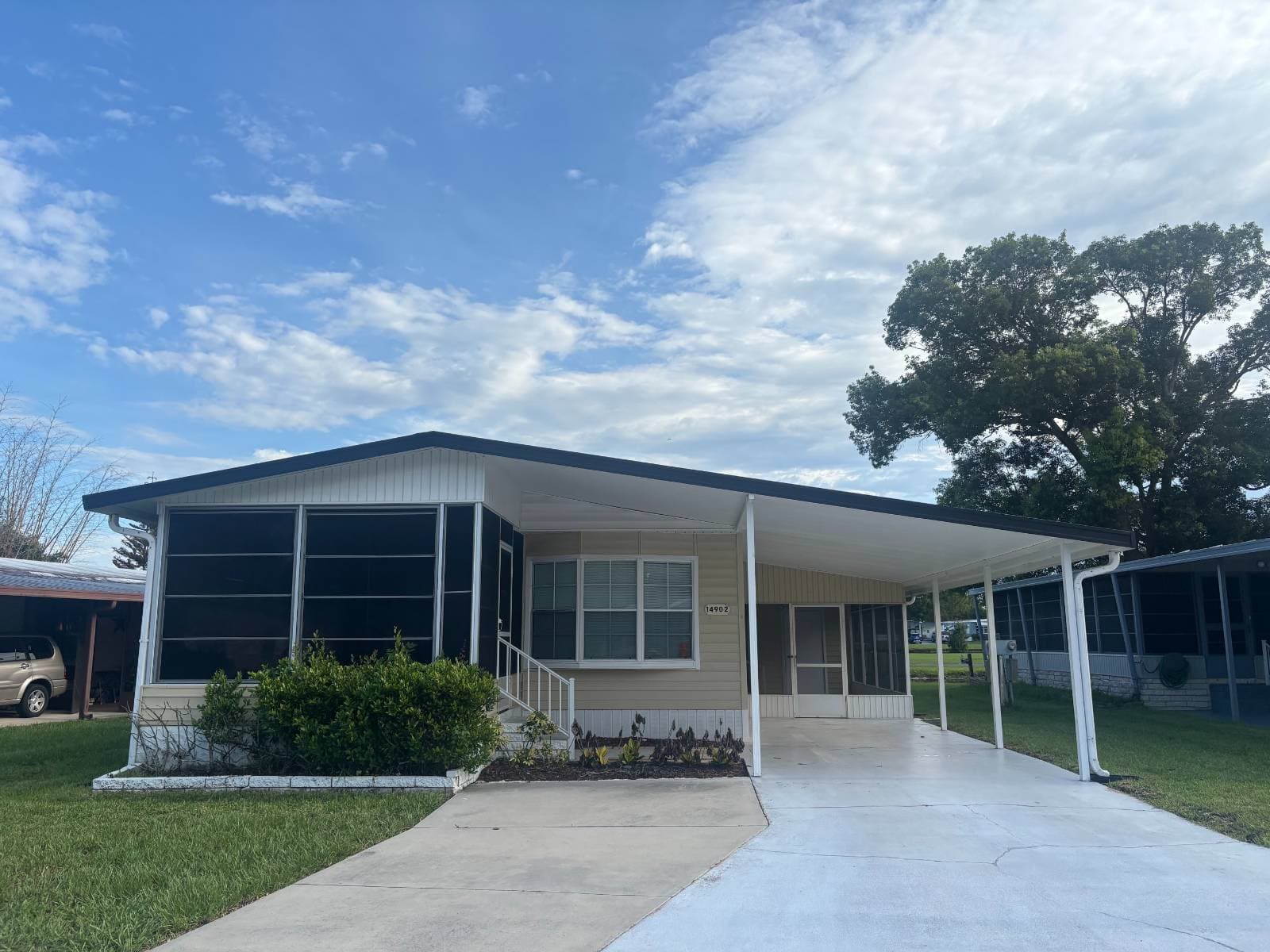 Manufactured home in Orlando, FL 32826