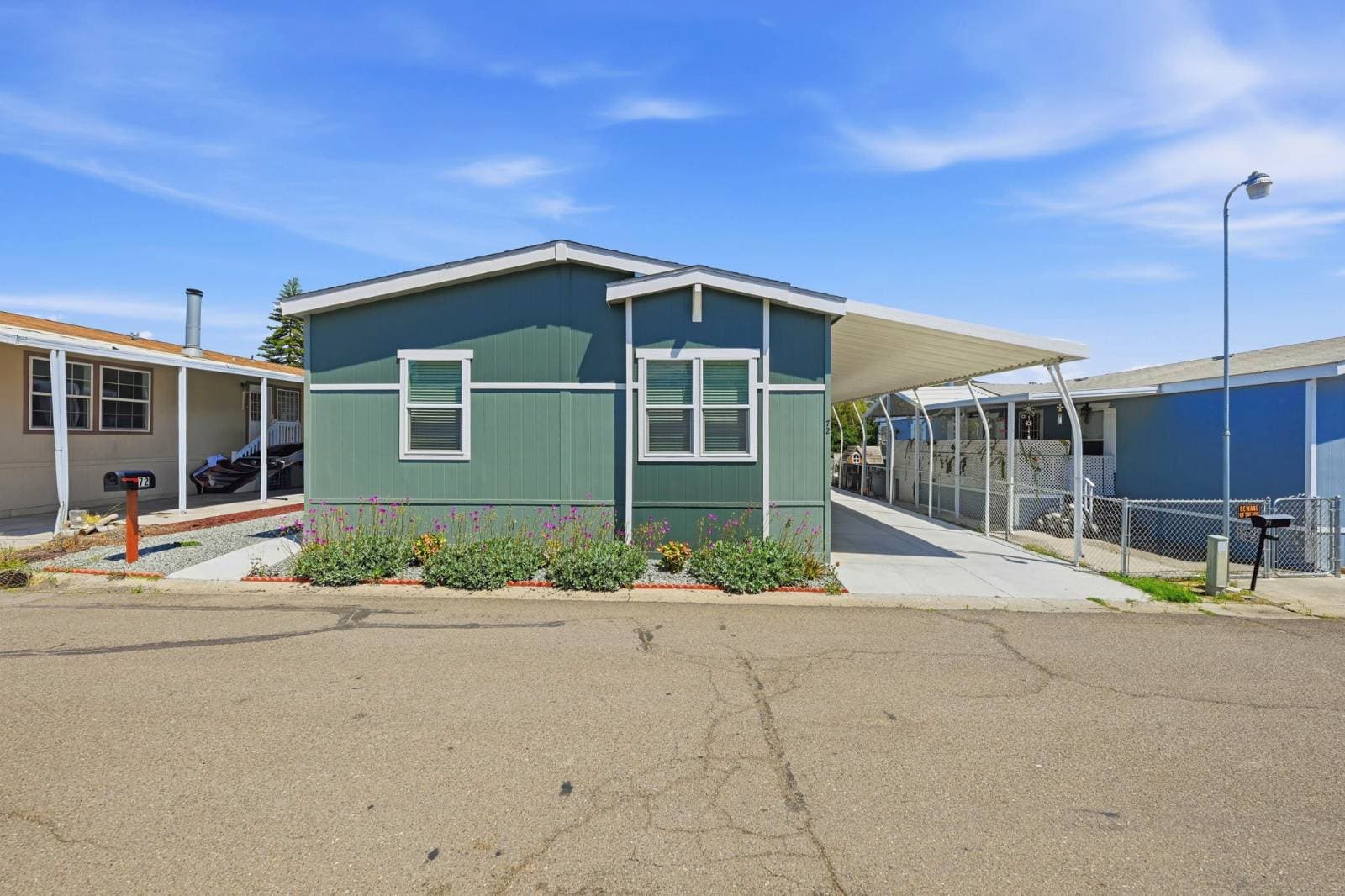 Manufactured home in Spring Valley, CA 91977