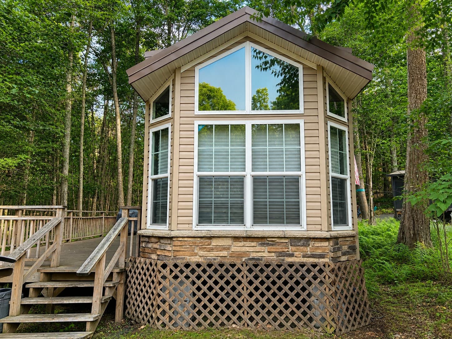 Manufactured home in Gouldsboro, PA 18424