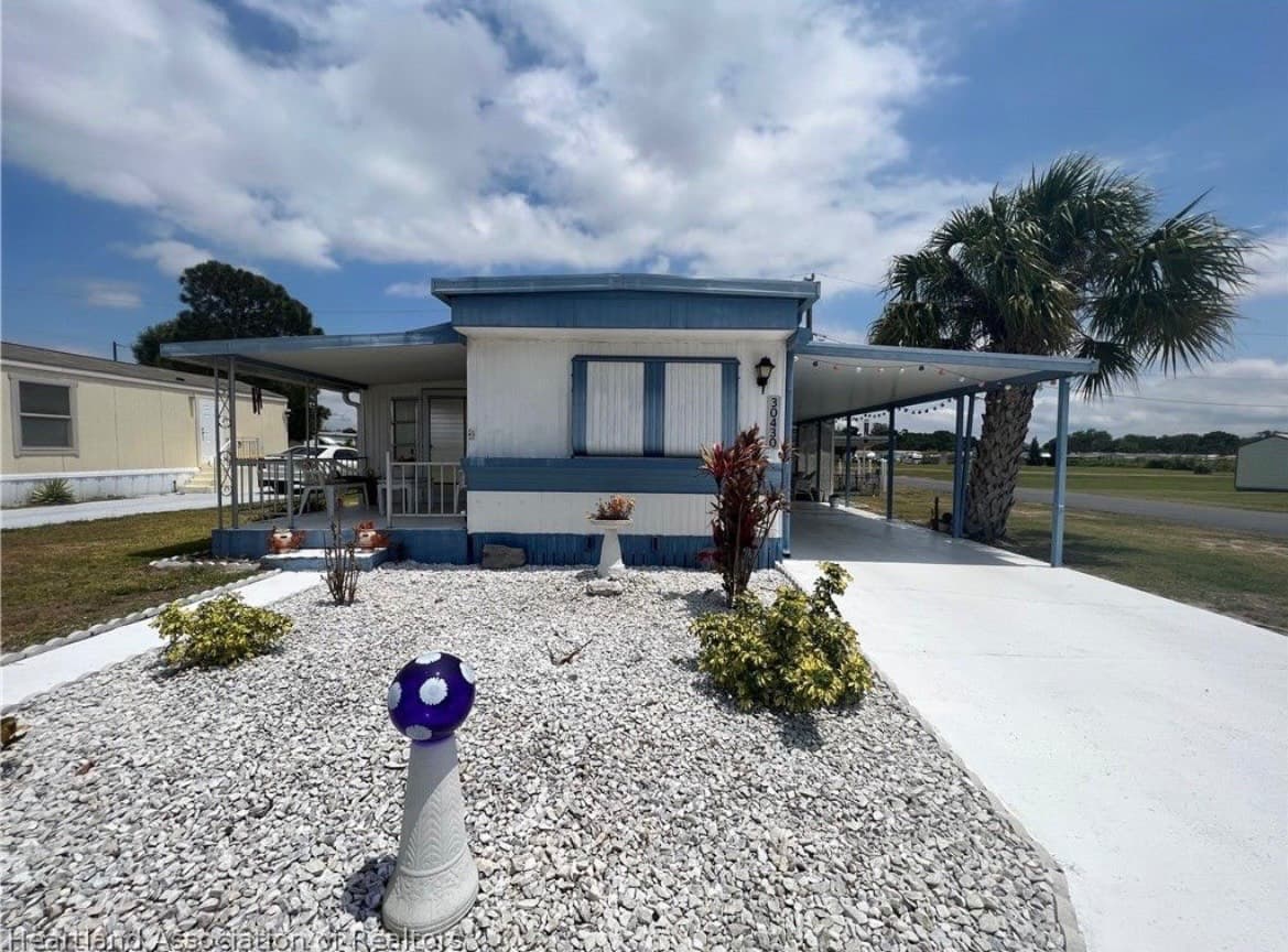 Manufactured home in Sebring, FL 33870