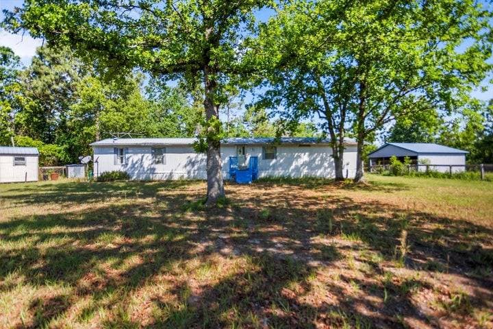 Manufactured home in Williston, SC 29853