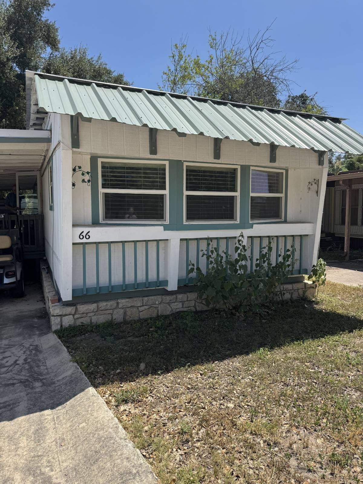 Manufactured home in Brackettville, TX 78832