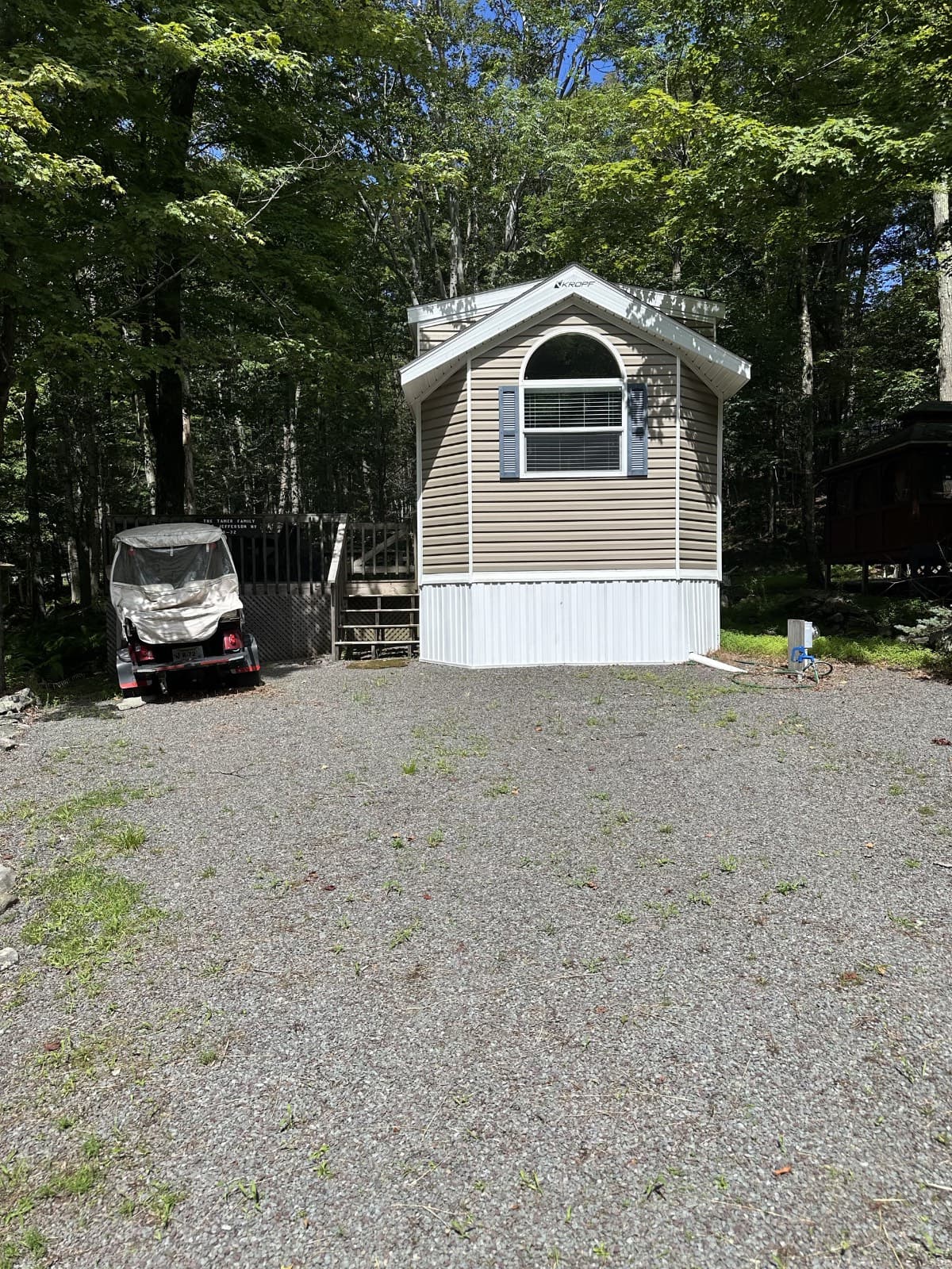 Manufactured home in Gouldsboro, PA 18424