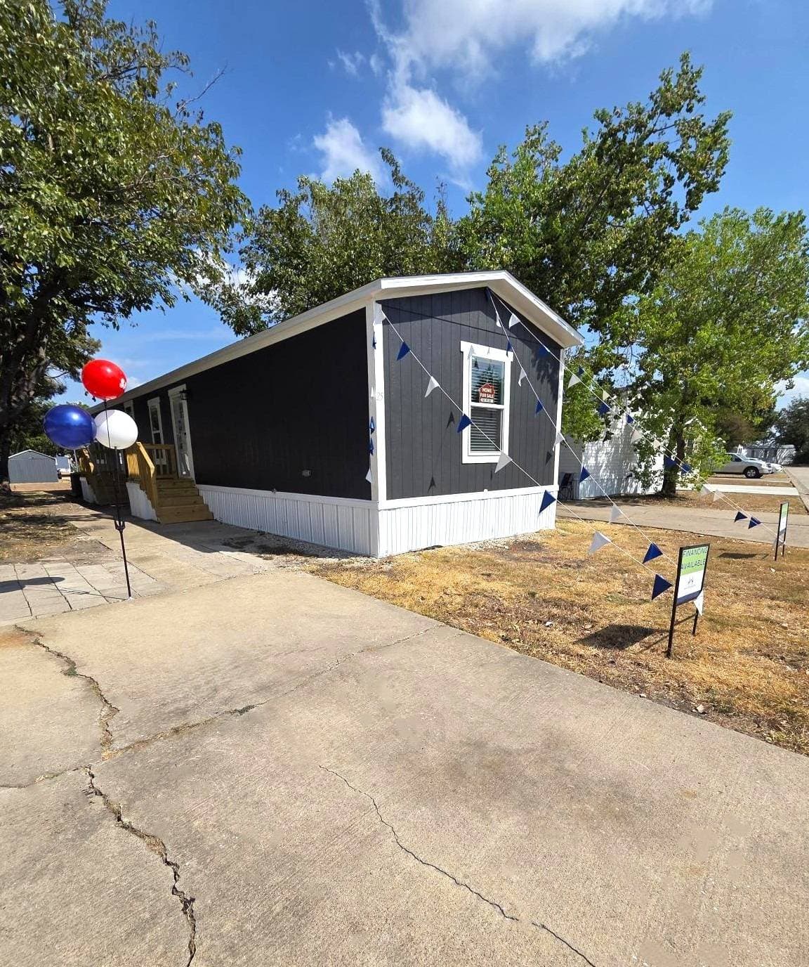 Manufactured home in Hutchins, TX 75141